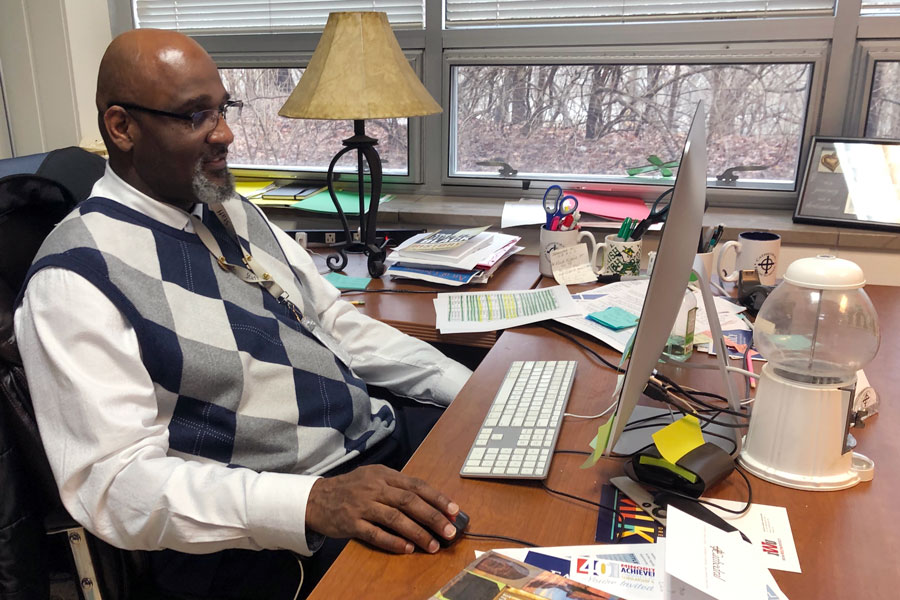 Mr. Ken Barlow '82 provided information about the Jan. 26 meeting of the Black Student Union and Latino Student Union. 