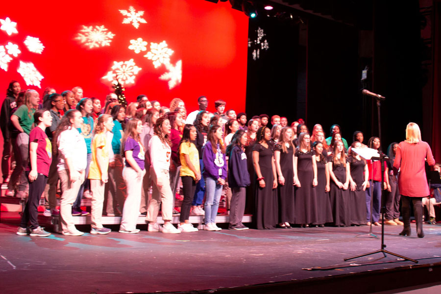 Unlike last year, there will be no Christmas choir concert in the auditorium this year. 