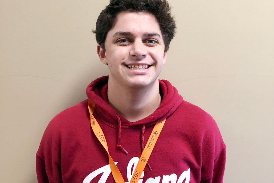 Senior Jameson Browne is one of 15 high school seniors from across the nation selected as an Ernie Pyle Scholar at Indiana University for next fall. 