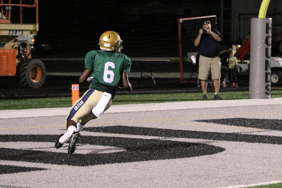 Indiana State commit senior Daijon Collins scores a touchdown during a regular season game. 