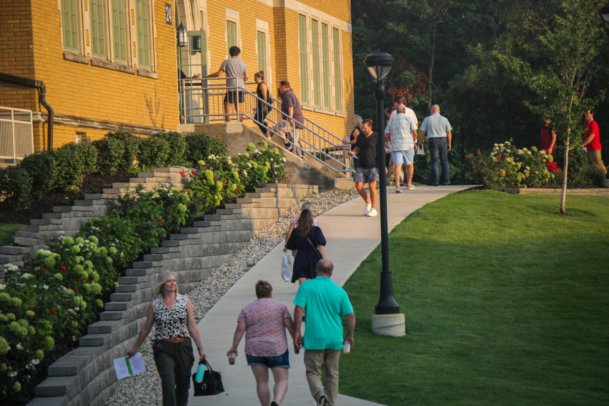 Students' parents walk to Lorretto to meet their teachers on Thursday evening. To start off the 2023 - 2024 school year, parents are encouraged to get to know their children’s  teachers to better understand their expectations, course curriculum, and materials needed for that class. Principal Julie Barthel said, “During this special evening, you have an opportunity to walk your child’s schedule and meet their educators.”